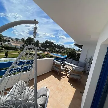 With Sea Views! Duquesa Golf & Gardens * Manilva