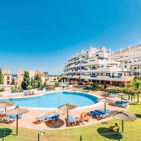 Apartment With Sea Views! Duquesa Golf & Gardens